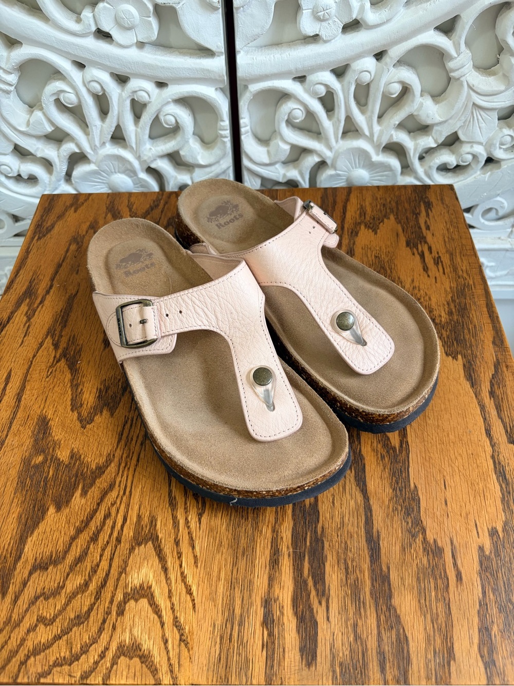 Roots Pink Leather Cork Footbed Thong Sandals Adjustable Buckle